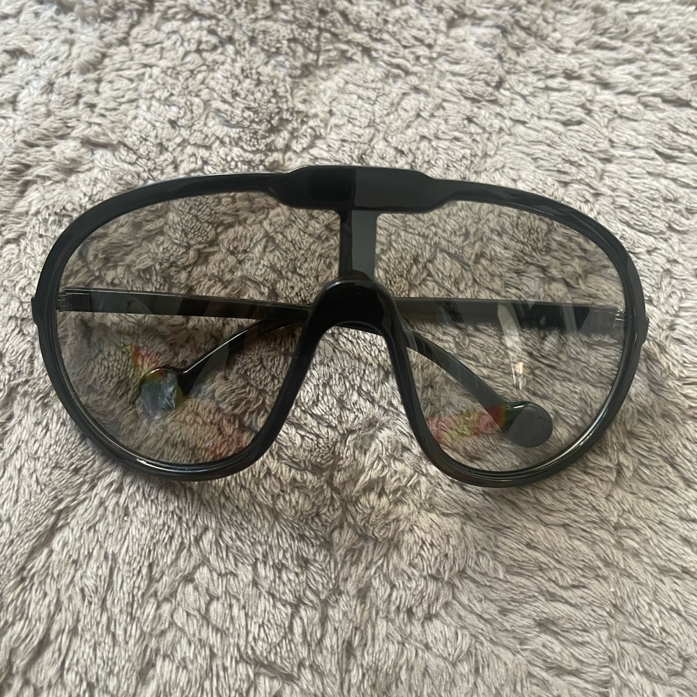 New- Oversized Sunglasses